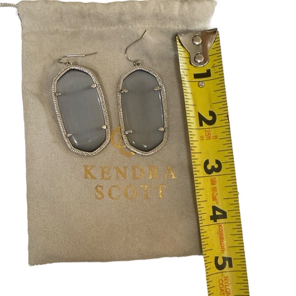 Kendra Scott Danielle Large Drop Earrings Slate Cat's Eye Glass Silver - Picture 9 of 9